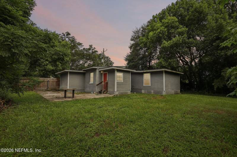 3 bedroom Single Family Residence at 4009 Eve Drive, Southside Estates, Jacksonville — photo 4