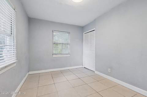 4009 Eve Drive, Jacksonville FL - photo 24 of 38