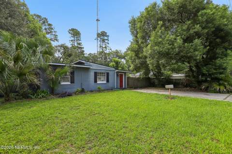 4009 Eve Drive, Jacksonville FL - photo 6 of 38