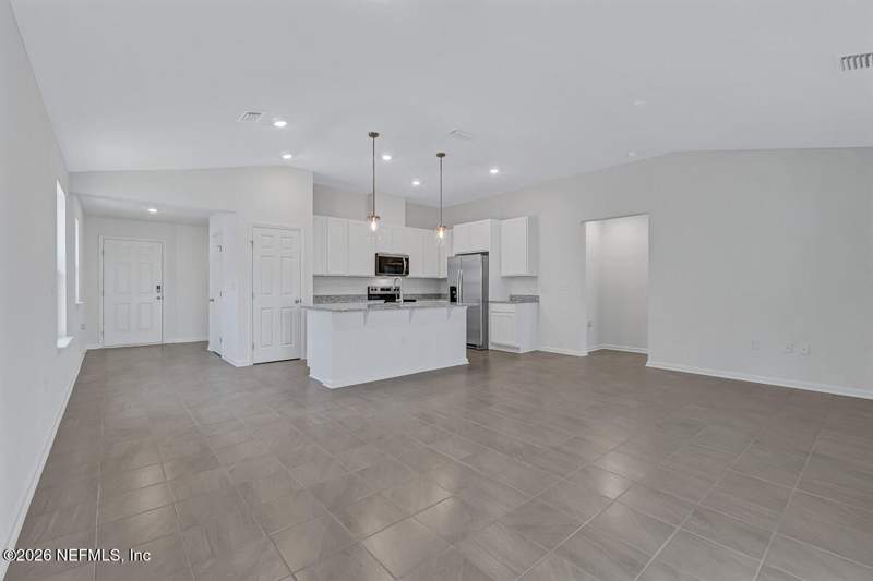 3 bedroom Single Family Residence at 718 Panther Lake Parkway, Panther Creek, Jacksonville — photo 4