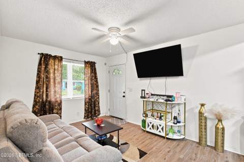 5613 Bree Road, Jacksonville FL - photo 8 of 26