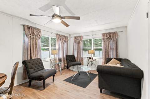 5613 Bree Road, Jacksonville FL - photo 12 of 26