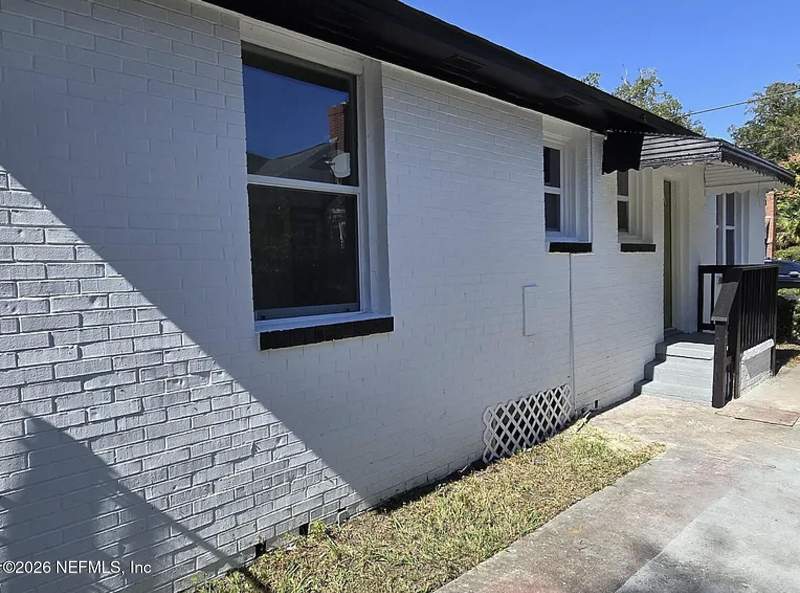 3 bedroom Single Family Residence at 1132 W 9th Street, Durkeeville, Jacksonville — photo 2