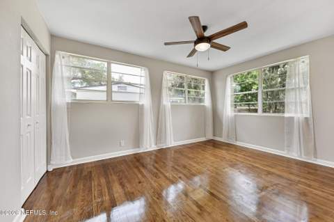 4803 Avent Drive, Jacksonville FL - photo 13 of 26
