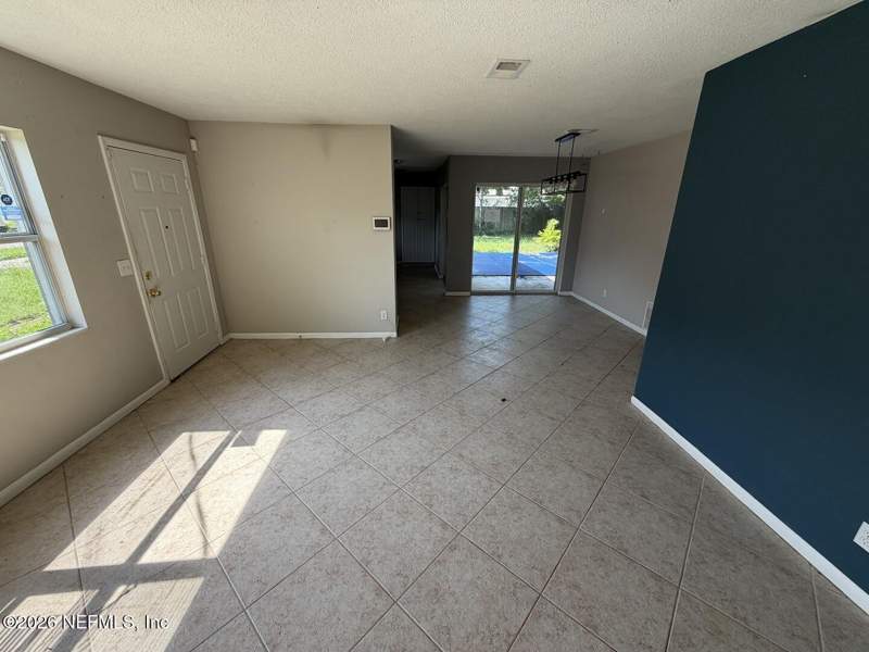 3 bedroom Single Family Residence at 3130 Beachwood Boulevard, Beachwood, Jacksonville — photo 3