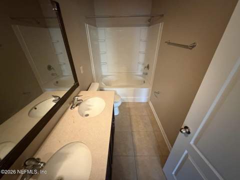 12256 Black Walnut Court, Jacksonville FL - photo 11 of 13