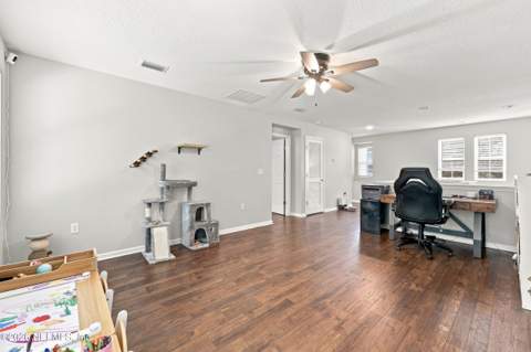 567 Worcester Court, Jacksonville FL - photo 20 of 44