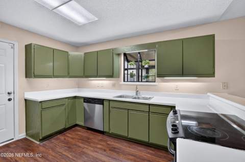 831 Wicklow Court, Orange Park FL - photo 12 of 42