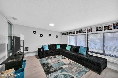 804 Lightwood Court, Orange Park FL - photo 12 of 25
