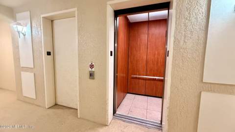 7801 Point Meadows Drive #8202, Jacksonville FL - photo 19 of 23