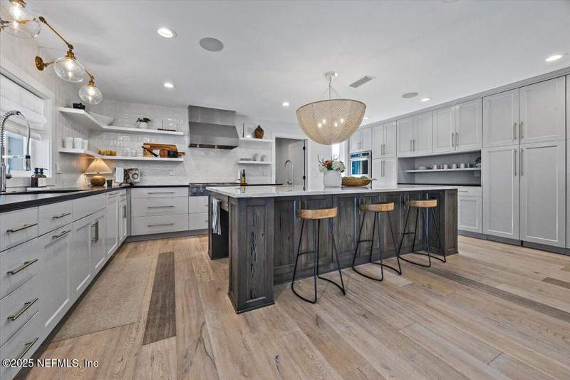 6 bedroom Single Family Residence at 3235 Old Barn Road, Sawgrass Country Club, Ponte Vedra Beach — photo 5