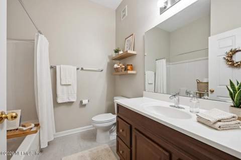 6087 Maggies Circle #103, Jacksonville FL - photo 9 of 21