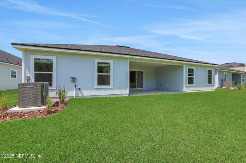 4 bedroom Single Family Residence at 5266 Conference Drive, Bellbrooke, Jacksonville — photo 4
