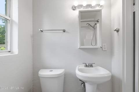 5886 Oaklane Drive, Jacksonville FL - photo 13 of 22