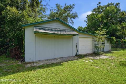 5886 Oaklane Drive, Jacksonville FL - photo 17 of 22