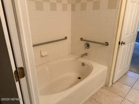 13810 Sutton Park Drive #1318, Jacksonville FL - photo 8 of 21