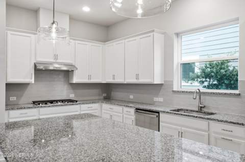 185 Park Center Avenue, Ponte Vedra FL - photo 14 of 65