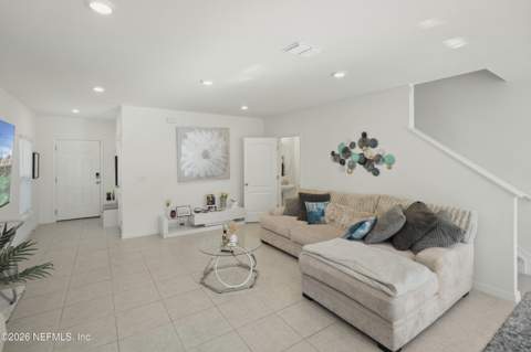 10477 Keegan Court, Jacksonville FL - photo 9 of 36