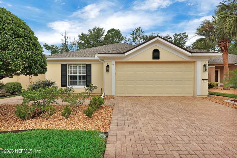 3 bedroom Single Family Residence at 9114 Honeybee Lane, Sweetwater By Del Webb, Jacksonville — photo 3