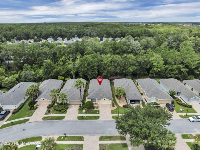 3 bedroom Single Family Residence at 9114 Honeybee Lane, Sweetwater By Del Webb, Jacksonville — photo 4