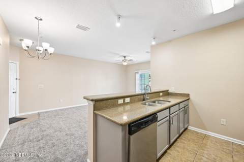 4990 Key Lime Drive #205, Jacksonville FL - photo 9 of 35