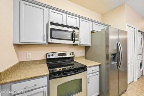 4990 Key Lime Drive #205, Jacksonville FL - photo 10 of 35