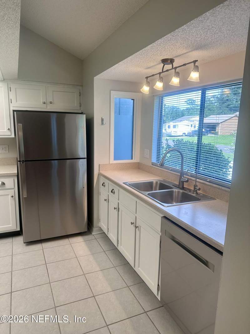 3 bedroom Single Family Residence at 6282 Island Forest Drive, Island Forest, Fleming Island — photo 5