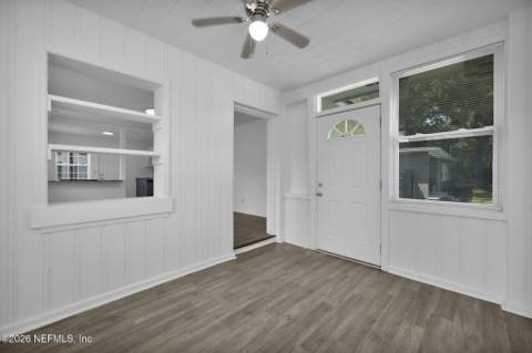 2816 Dellmont Avenue, Jacksonville FL - photo 9 of 31