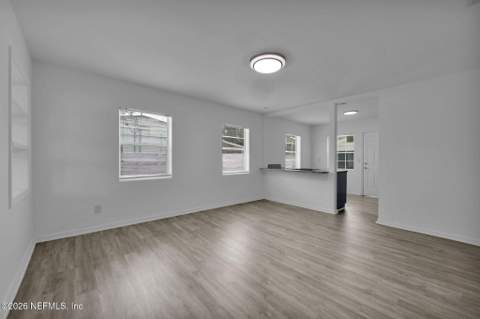 2816 Dellmont Avenue, Jacksonville FL - photo 10 of 31
