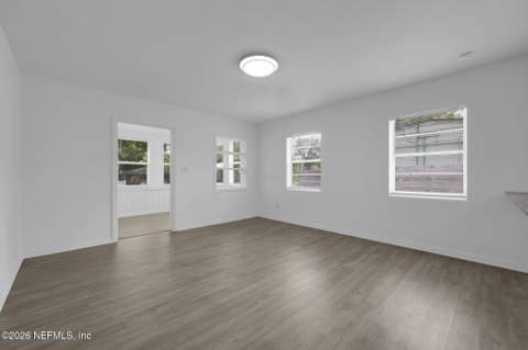 2816 Dellmont Avenue, Jacksonville FL - photo 12 of 31