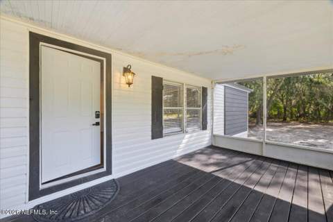 220 Glisson Street, Interlachen FL - photo 6 of 20