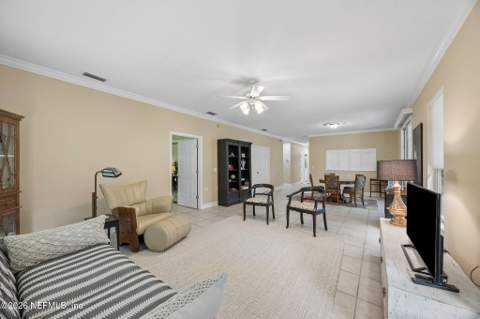 4570 Middleton Park Circle, Jacksonville FL - photo 10 of 52