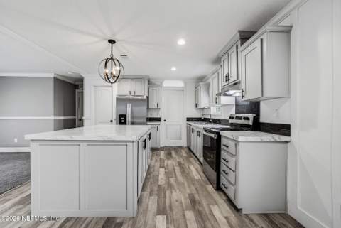 307 Canine Street, Interlachen FL - photo 12 of 35