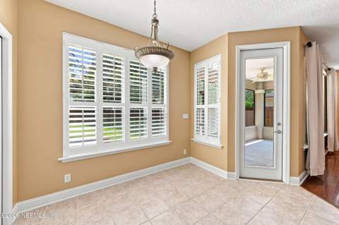 11728 Dartmoor Court, Jacksonville FL - photo 22 of 88