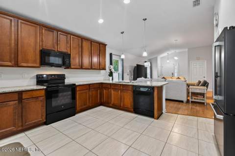 2205 Sandy Bay Lane, Jacksonville FL - photo 10 of 23
