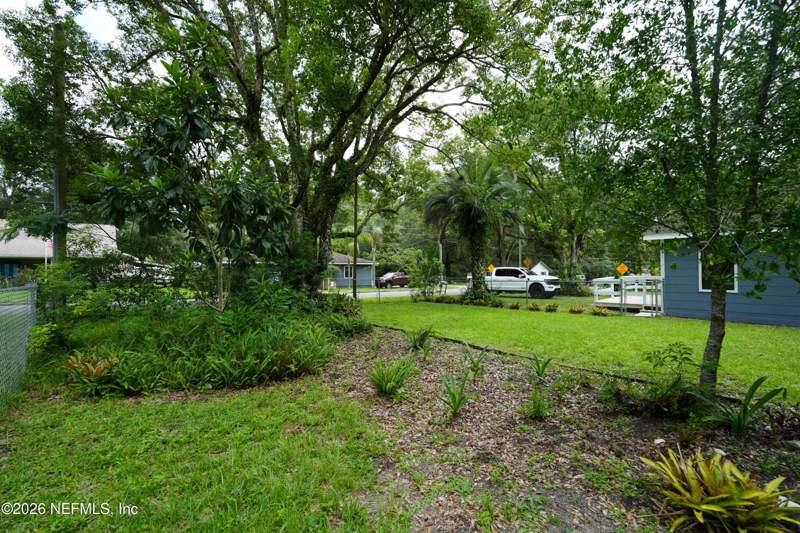 2 bedroom Single Family Residence at 1622 Elsie Street, Oak Heights, Green Cove Springs — photo 4