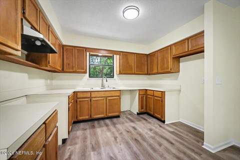 4593 Santa Clara Avenue, Middleburg FL - photo 12 of 32