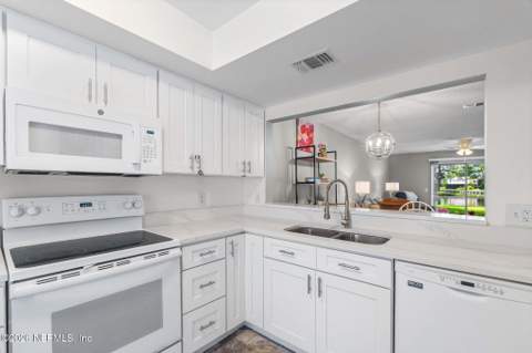 119 Cranes Lake Drive #119, Ponte Vedra Beach FL - photo 10 of 70