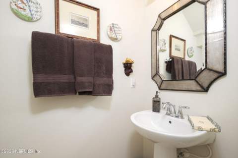 3761 Casitas Drive, Jacksonville FL - photo 15 of 41