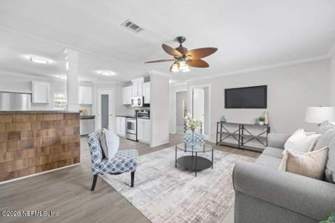 4909 Bamboo Street, Middleburg FL - photo 8 of 36