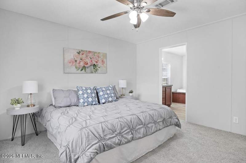 3 bedroom Manufactured Home at 4909 Bamboo Street, Jacksonville South, Middleburg — photo 4