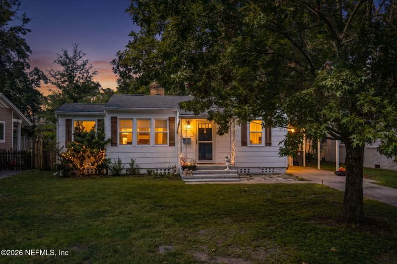 4 bedroom Single Family Residence at 1532 Charon Road, Avondale, Jacksonville — photo 3