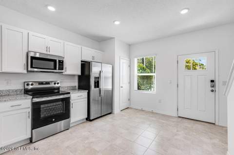 7212 Sabal Terrace, Jacksonville FL - photo 11 of 45