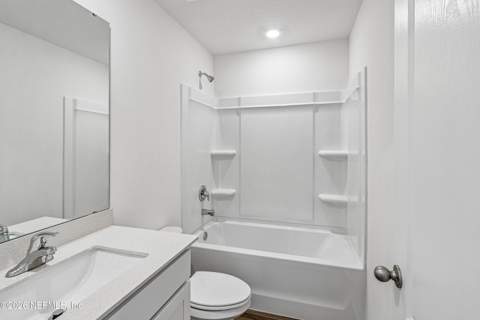 7664 Recon Drive, Jacksonville FL - photo 15 of 36