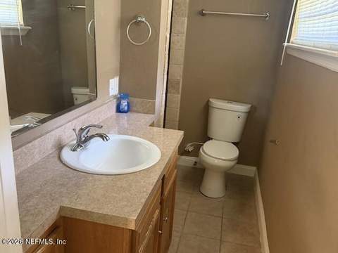 8562 Darlington Drive, Jacksonville FL - photo 10 of 16