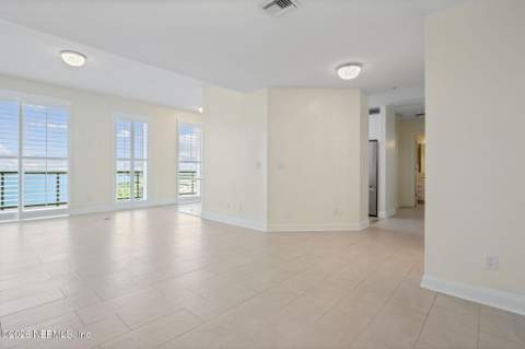 1431 Riverplace Boulevard #1707, Jacksonville FL - photo 13 of 110