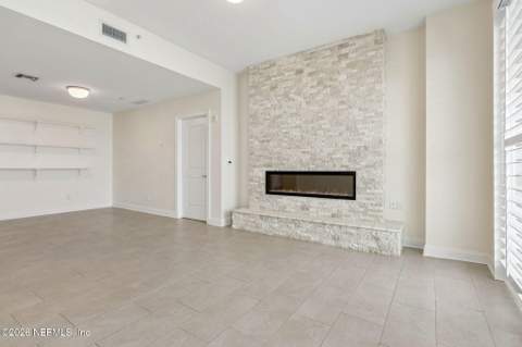 1431 Riverplace Boulevard #1707, Jacksonville FL - photo 15 of 110