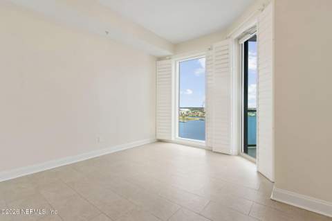 1431 Riverplace Boulevard #1707, Jacksonville FL - photo 24 of 110