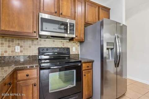 11779 Alexandra Drive, Jacksonville FL - photo 12 of 63