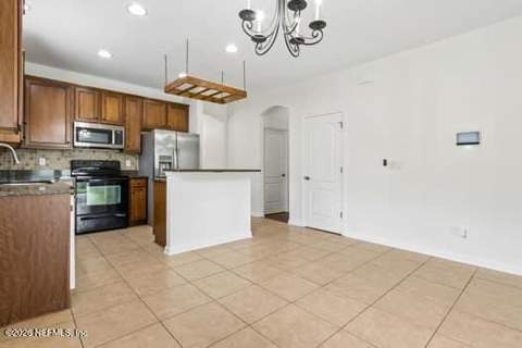 11779 Alexandra Drive, Jacksonville FL - photo 18 of 63